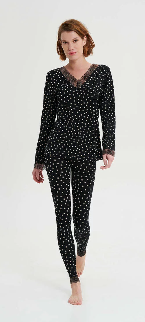Ženska crna zimska pidžama sa tajicama